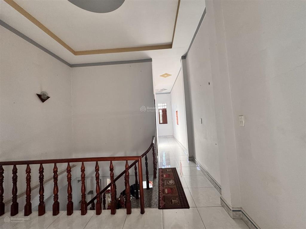 Nhanh mới kịp nhà lầu trệt 2 pn 2 wc ngay đường thống nhất làng đại học chỉ 6tr/tháng