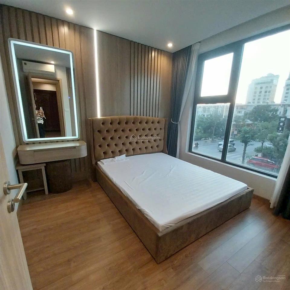 Chính chủ gửi bán chung cư bim 30 căn góc 2 ngủ 63m2 rẻ hơn thị trường 200tr chỉ 2tỷ3xx0946 381 ***