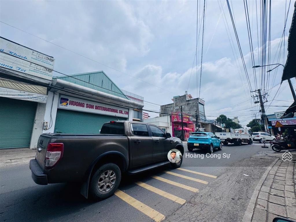 Bán đất tặng kho xưởng mặt tiền đường điểu xiển, phường long bình sổ hồng 404m2 ngang 8m giá 16 tỷ