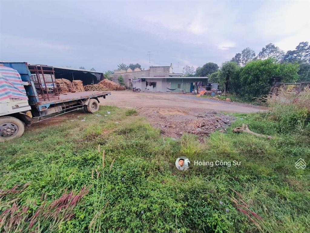Bán đất mặt đường trần phú, phường trảng bom, sổ hồng 2207m2 ngang 36m, giá bán 10 tỷ