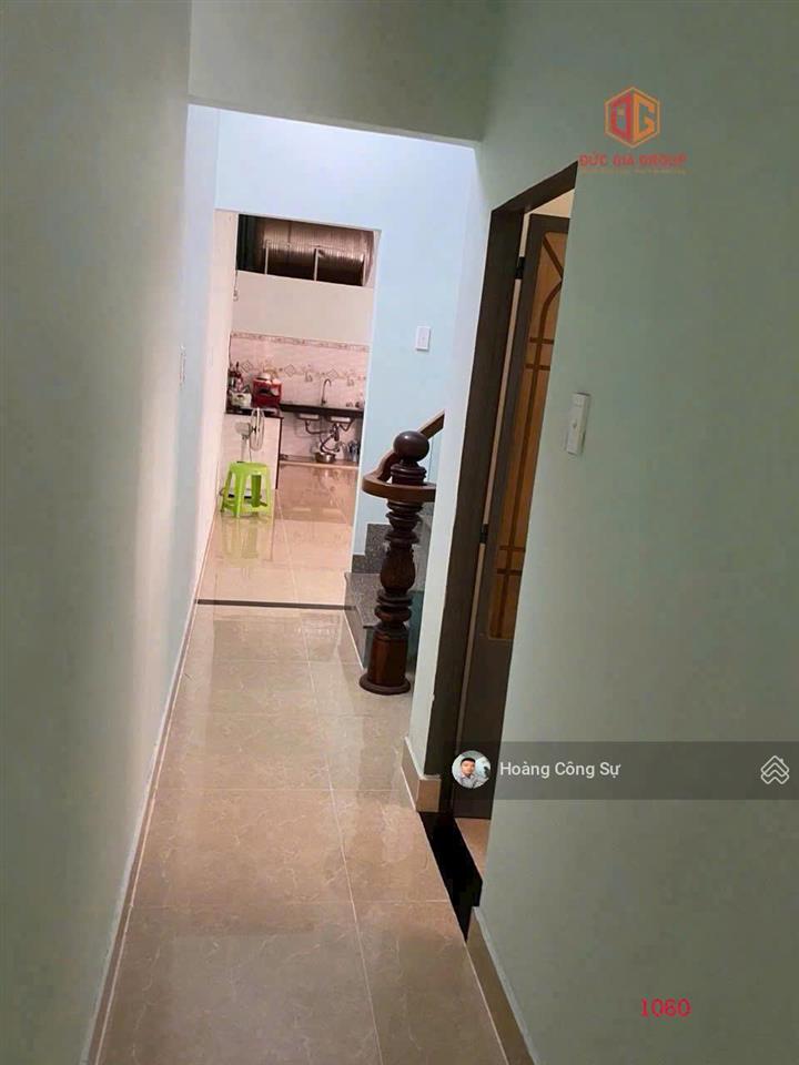 Bán nhà 1 trệt 1 lầu đối diện bệnh viện đồng nai, 1 sẹc đường đồng khởi sổ hồng 324m2 giá 9.5 tỷ