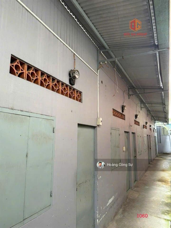 Bán nhà 1 trệt 1 lầu đối diện bệnh viện đồng nai, 1 sẹc đường đồng khởi sổ hồng 324m2 giá 9.5 tỷ