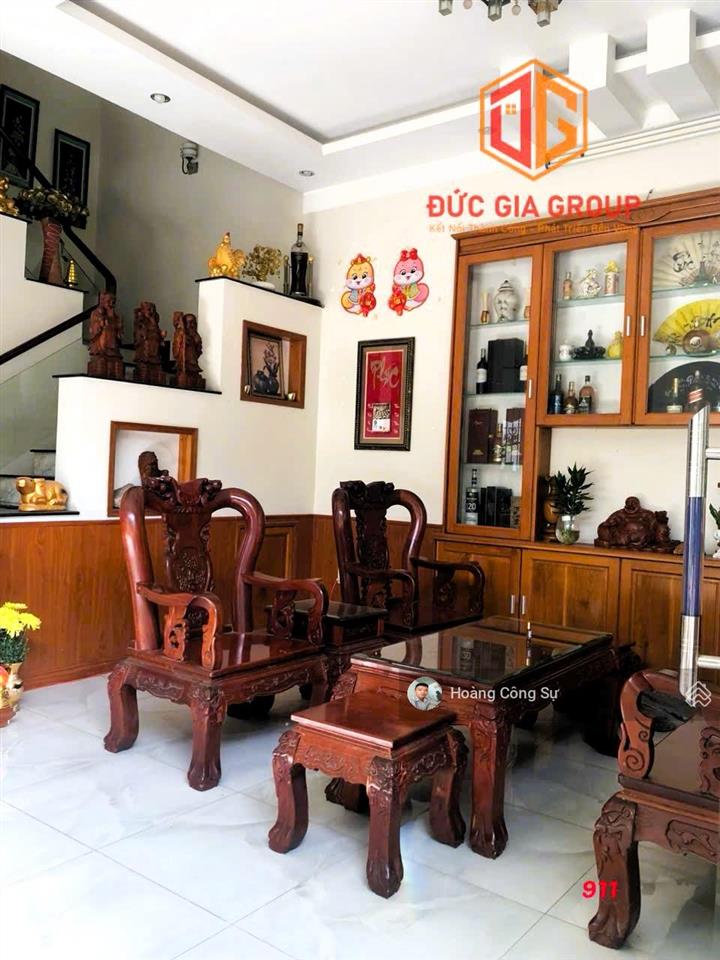 Bán nhà 1 trệt 2 lầu góc 2 mặt tiền khu dân cư đinh thuận sổ hồng 102m2 ngang 6.5m giá 8.6 tỷ
