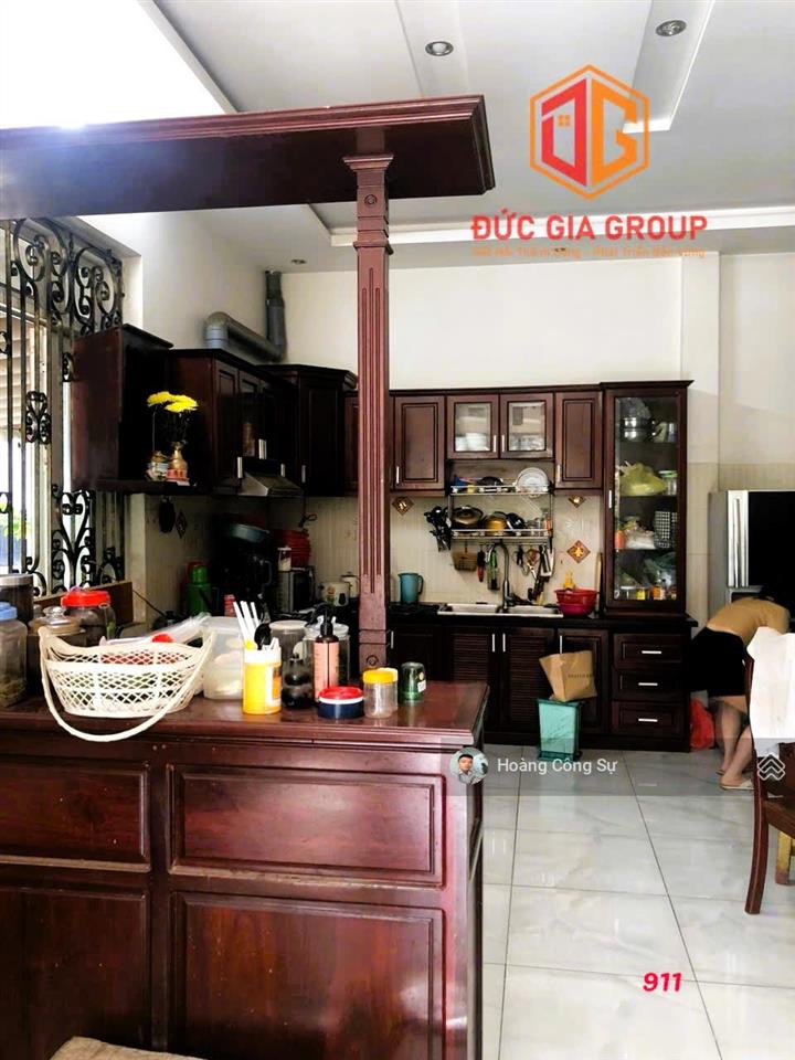 Bán nhà 1 trệt 2 lầu góc 2 mặt tiền khu dân cư đinh thuận sổ hồng 102m2 ngang 6.5m giá 8.6 tỷ