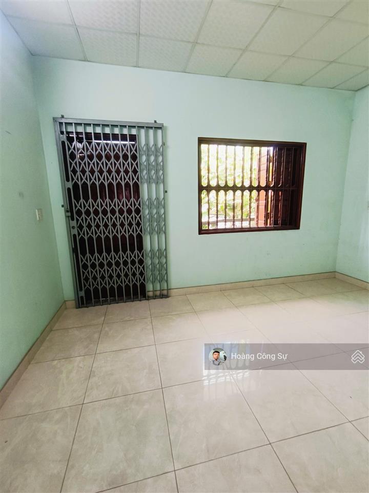 Nhà bán khu dân cư tân phong, đầy đủ nội thất cao cấp 90m2 sổ hồng hoàn công giá chỉ còn 4.85 tỷ