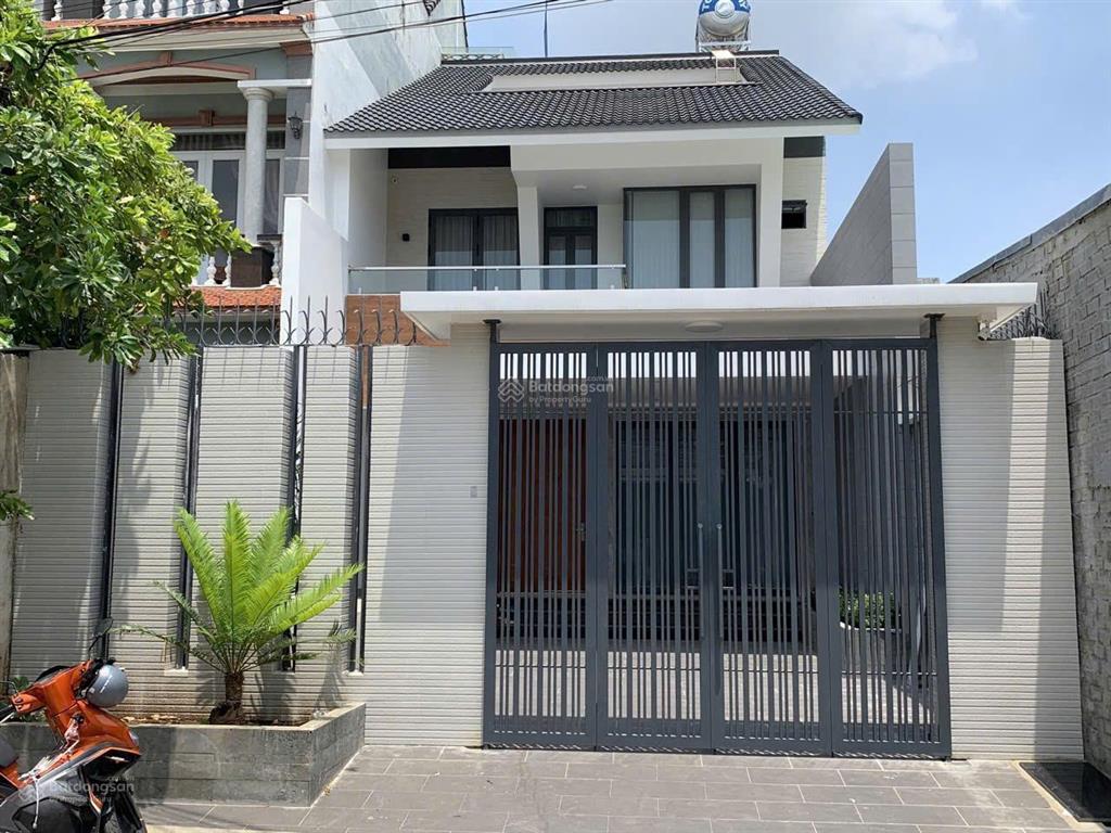 Bán nhà 2 mặt tiền trước sau đường bùi văn hòa phường long bình, sổ hồng 486m2 ngang 7.8m giá 17 tỷ