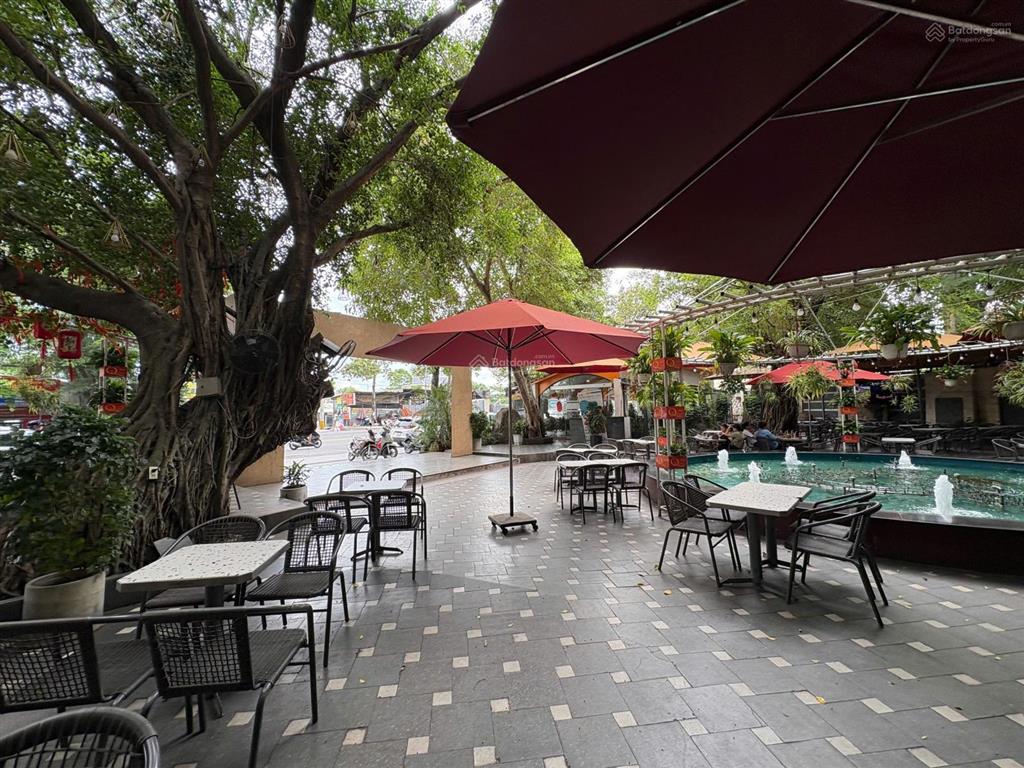 Cho thuê mặt bằng ngang 74m mặt tiền đường võ thị sáu ngay ngã tư vincom 1396m2 giá 180 triệu/tháng