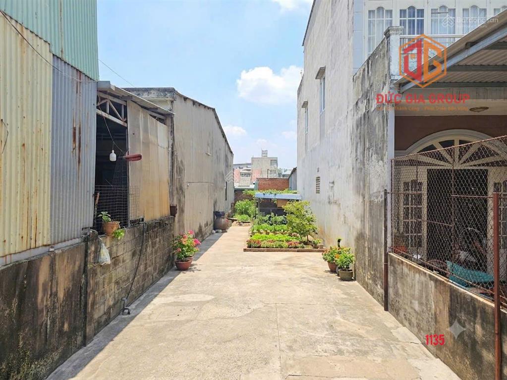 Bán đất phường bình đa, cách đường phạm văn thuận chỉ 100m, sổ hồng 155m2 ngang 5m giá tốt 4.5 tỷ