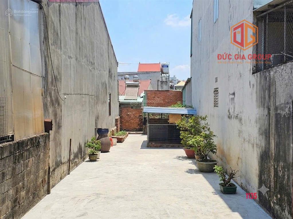 Bán đất phường bình đa, cách đường phạm văn thuận chỉ 100m, sổ hồng 155m2 ngang 5m giá tốt 4.5 tỷ