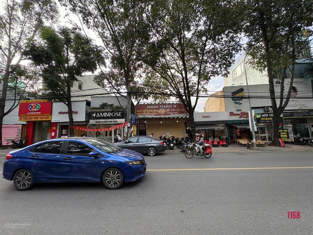 Bán đất mặt tiền đường dương tử giang, gần vincom vị trí kinh doanh tốt sổ hồng 148m2 giá 13,68 tỷ