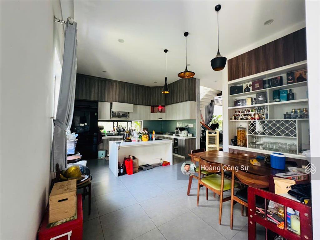 Bán nhà phường bửu long gần trường song ngữ lạc hồng, 1 trệt 1 lầu sổ hoàn công 230m2 giá 11,6 tỷ