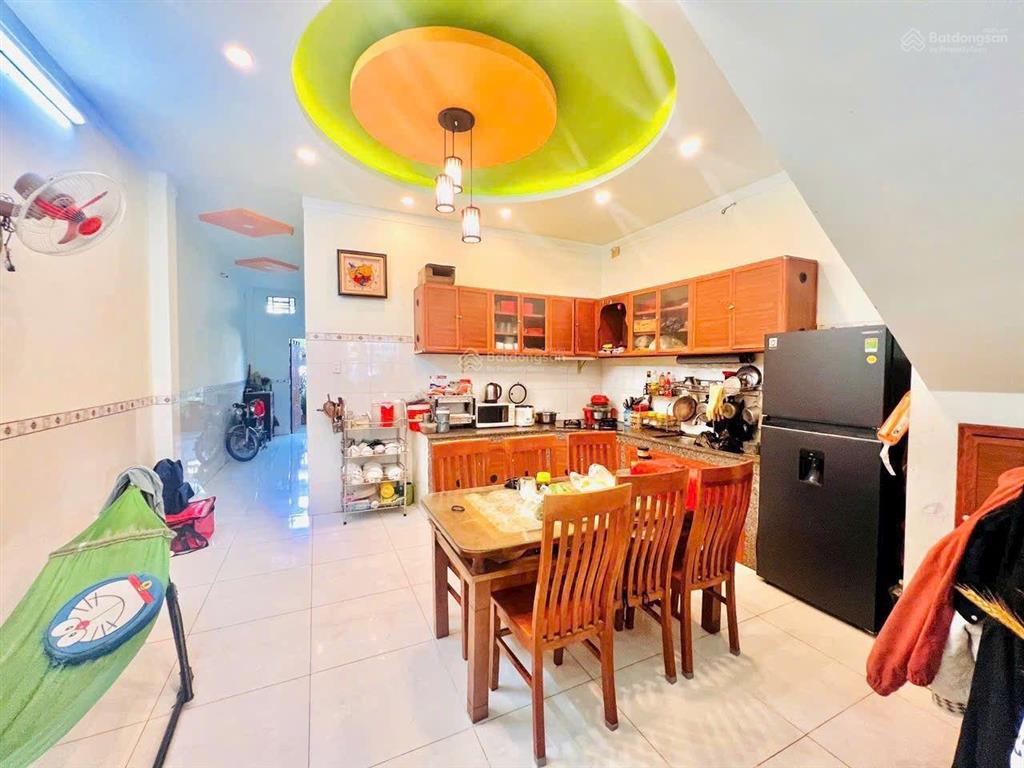 Bán nhà 1 trệt 1 lầu, dt 5 x 25m sổ riêng cln, nguyễn khuyến, trảng dài biên hòa, giá 2,3 tỷ tl