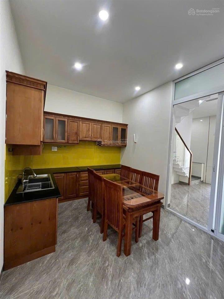 Bán nhà 1 trệt 1 lầu 2 tấm, dt 5 x 18m mặt tiền nguyễn văn hòa nối dài. thống nhất, biên hòa