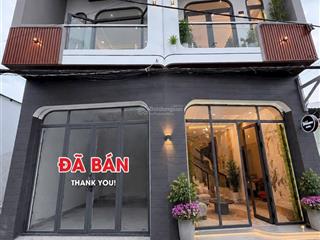 Bán nhà 1 trệt 1 lầu thổ cư hoàn công gần chợ tân phong giá 3tỷ950triệu
