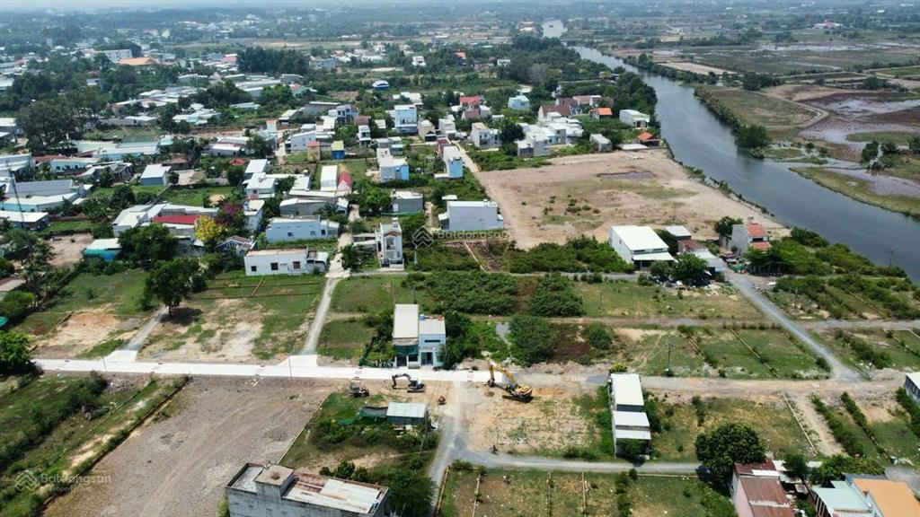 Phước khánh cũ, đường ô tô đất cln giá gốc 2,65 tỷ/1000m mt sông ngay dân cư