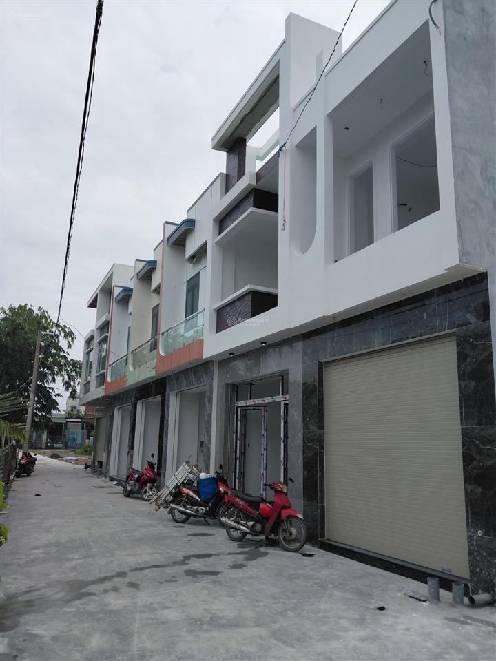 Bán nhà phố phường long hưng  giáp aqua city
