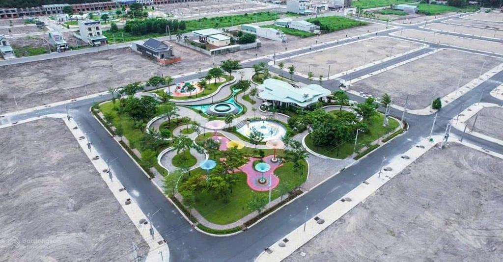 Tôi chủ đất cần sang lại lô đất trục chính khu đô thị phúc hưng golden