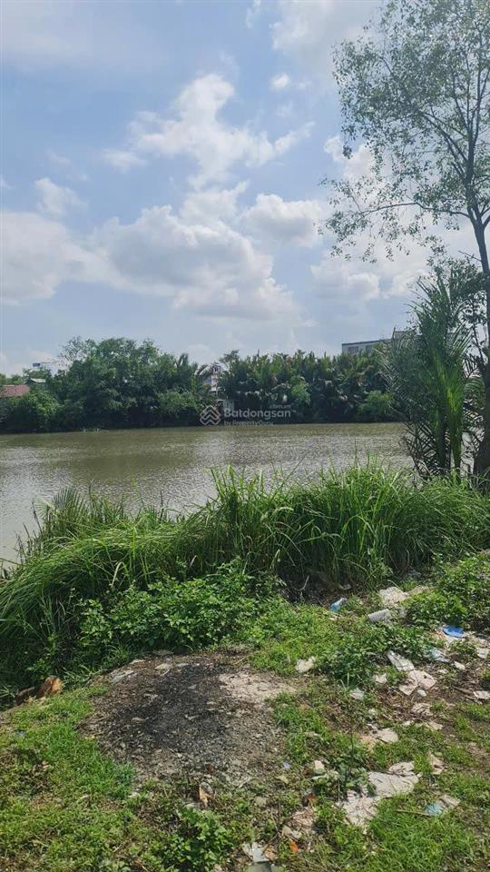 Lô đất view sông ngang 12x31m 374m2 full thổ cư giá 25,8tỷ thương lượng thấp hơn định giá nhiều
