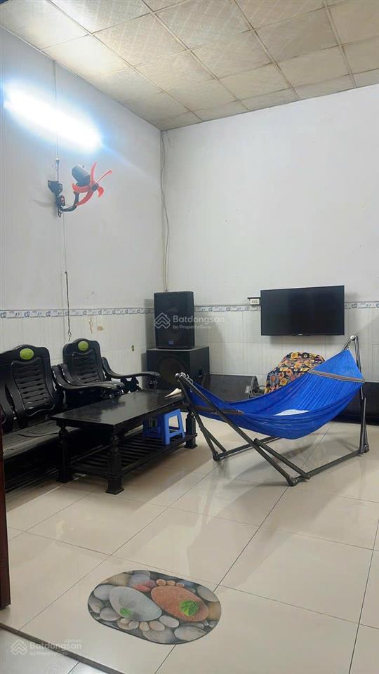 Nhà rộng 160m² full thổ cư đường ô tô giá chỉ 35tr/m²