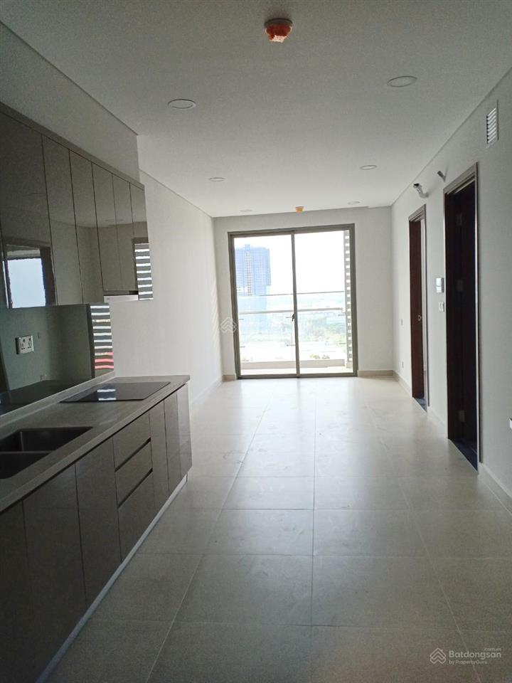 Cần bán căn hộ 55m2, 2 phòng ngủ river panorama giá tổng 4 tỷ, nhà nội thất cơ bản