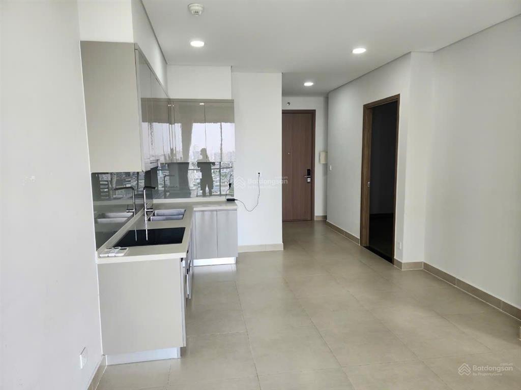 Bán căn hộ 64m2 giá 4.9 tỷ ở sky89, sổ hồng sẵn. tiện ích đẳng cấp, giá bao gồm hết tất cả chi phí