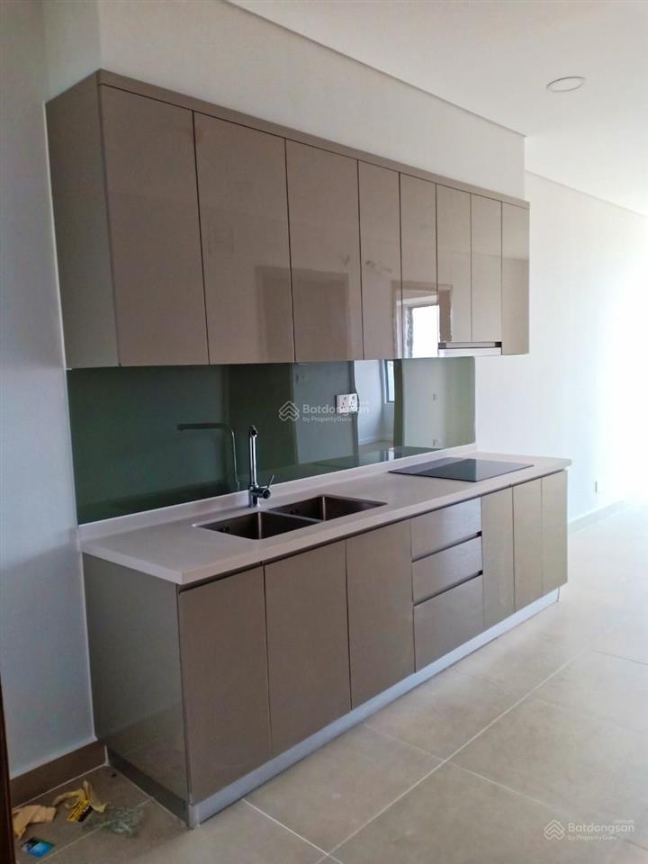 Cần bán căn hộ 55m2, 2 phòng ngủ river panorama giá tổng 4 tỷ, nhà nội thất cơ bản