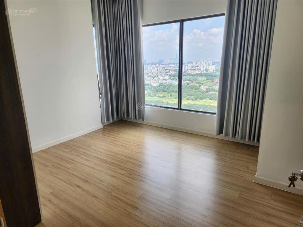 Bán căn hộ 83m2 bên an gia skyline, giá 5.2 tỷ. sổ hồng trao tay 0909 401 *** tài