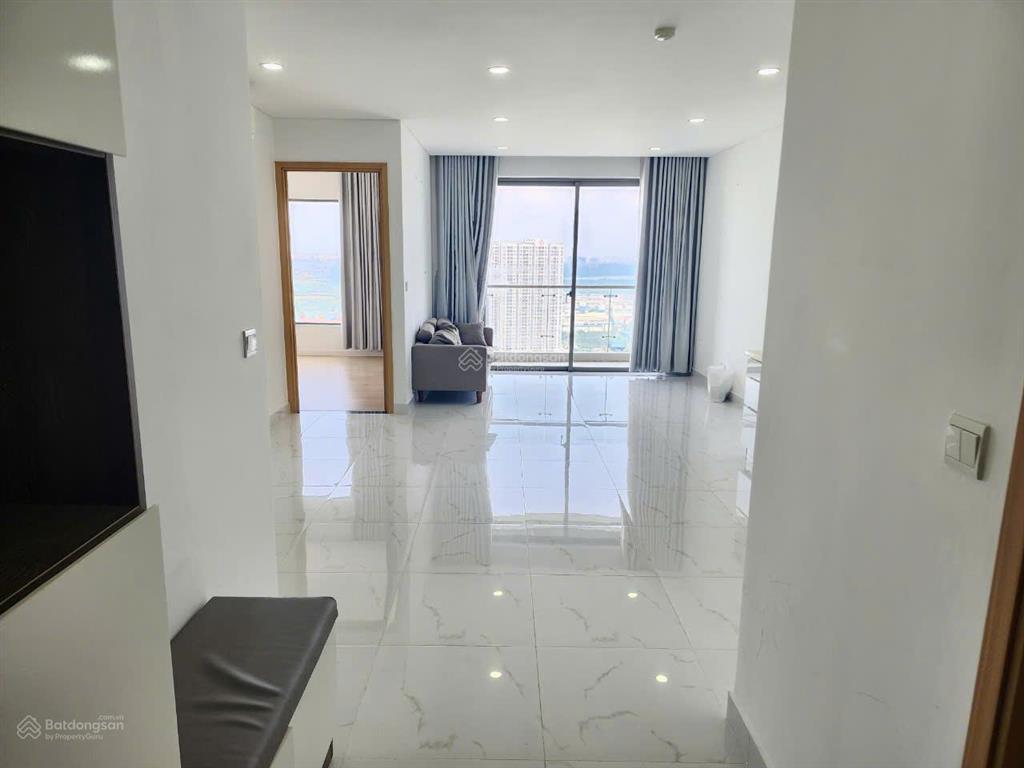Bán căn hộ 83m2 bên an gia skyline, giá 5.2 tỷ. sổ hồng trao tay 0909 401 *** tài