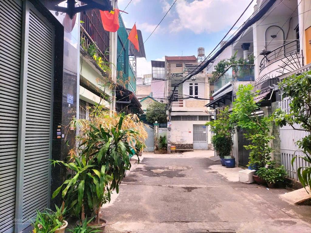Bán nhà đẹp 3 tầng thửa 69 dt 75.32m2 hẻm phạm văn chiêu, phường thông tây hội, tp.hcm04657818
