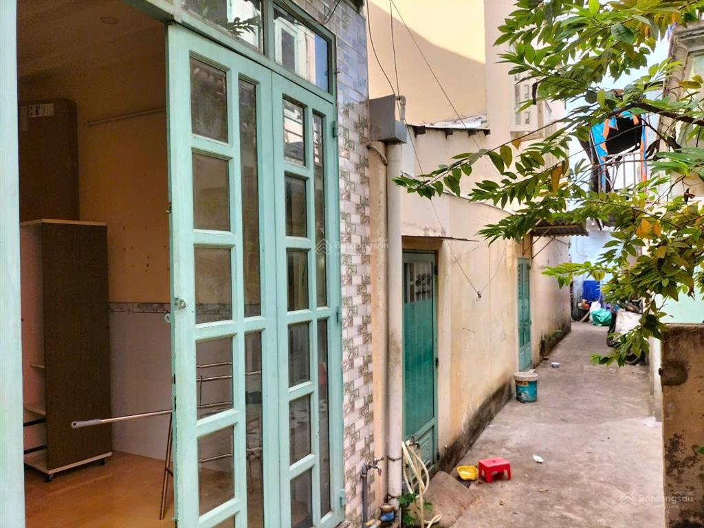 Bán nhà 2 tầng thửa 131 dt 67.9m2 ở 266/40/9/26b tôn đản, phường khánh hội, tp hcm04444227