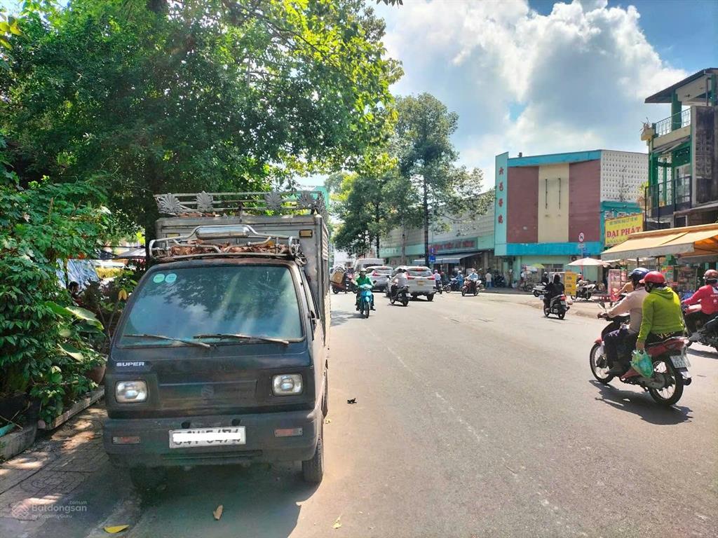 Ngân hàng bán trực tiếp nhà phố 3 tầng tại td6, đường trần phú, p7, q5, tp hcm02376184