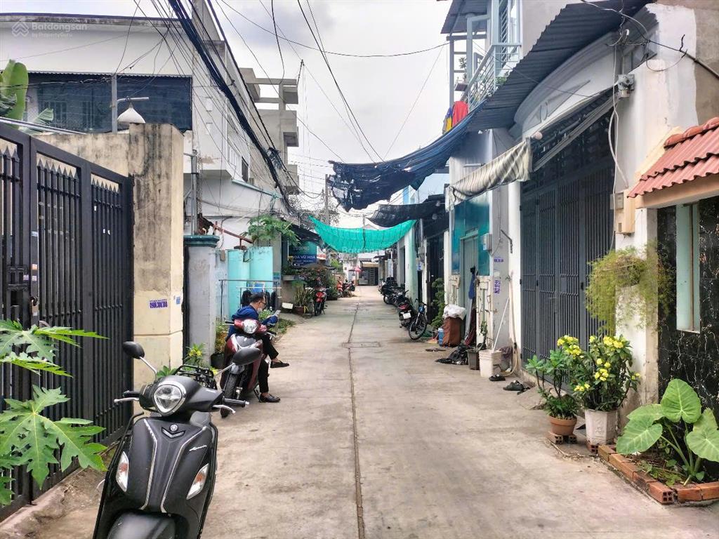 Bán nhà thửa 429 dt 145m2 ở 666/11/19 lê trọng tấn, phường bình hưng hòa, tp hcm