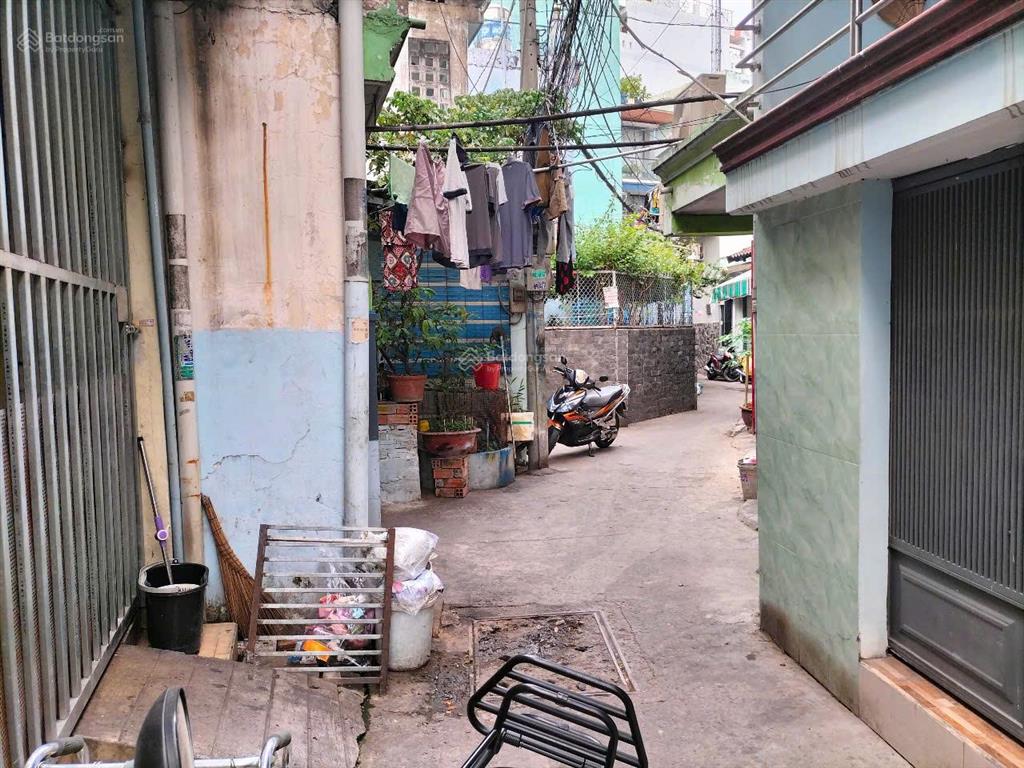 Bán nhà trệt thửa 9 dt 107.2m2 ở 47/8 huỳnh tấn phát, phường tân thuận tây, tp hcm04840758