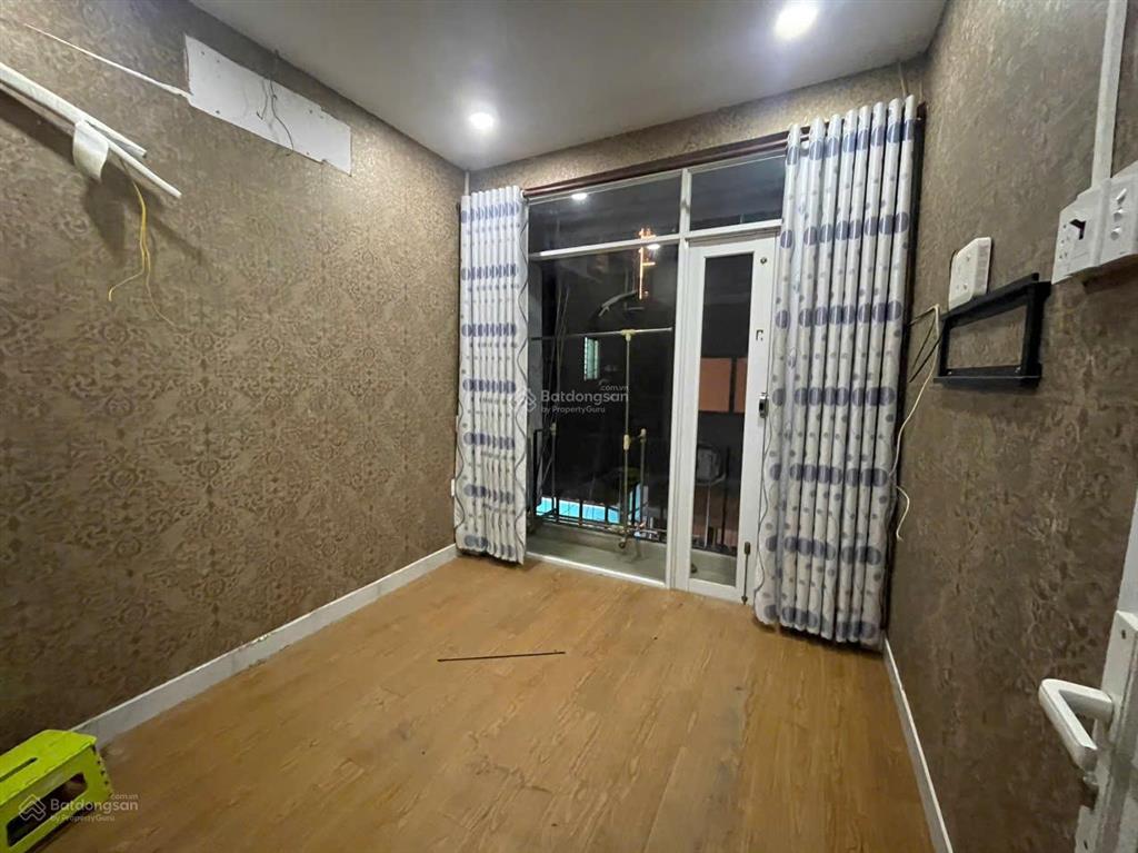 Ngân hàng bán trực tiếp nr tại nguyễn cảnh chân, cầu kho, quận 1, hồ chí minh02266083