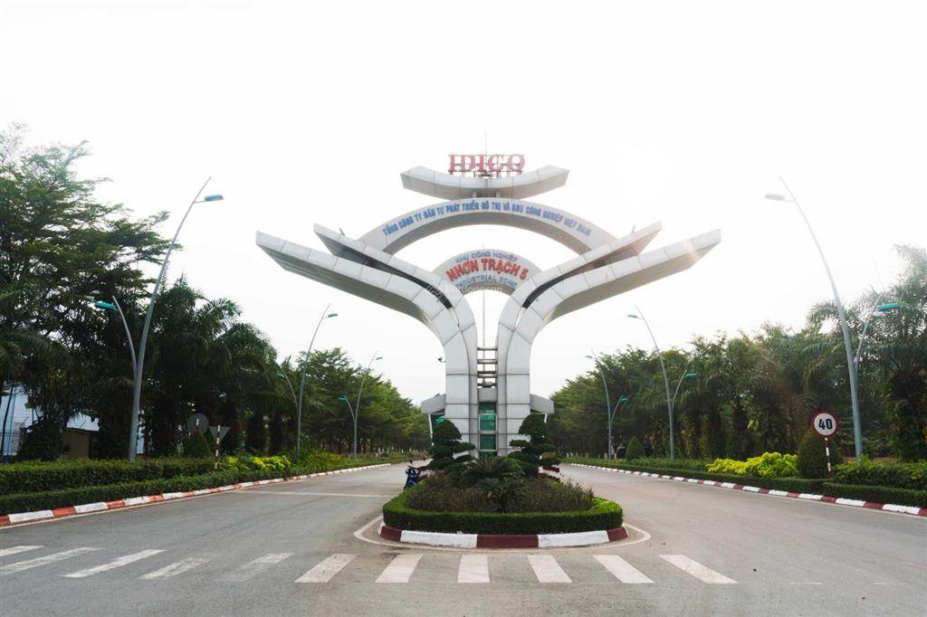 Bán nhà phố dta nhơn trạch, sổ riêng gần vành đai 3 & sân bay long thành