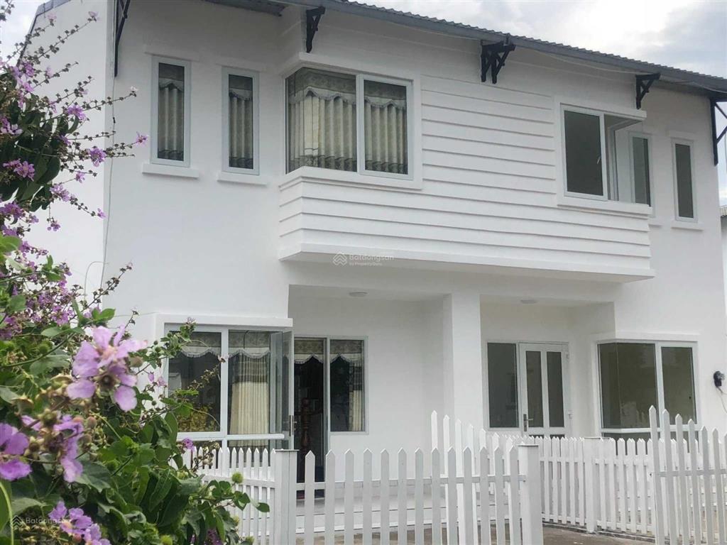 Bán nhà phố dta nhơn trạch, sổ riêng gần vành đai 3 & sân bay long thành
