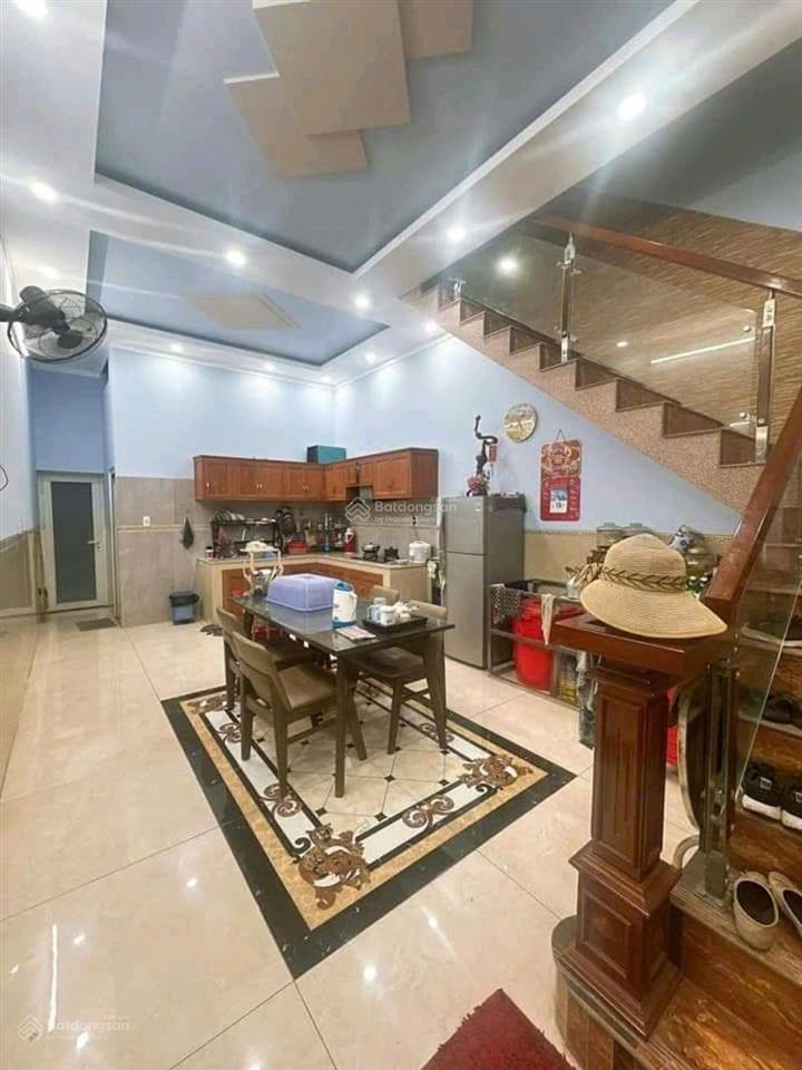 Bán 500m2 đất thổ cư, có 2 căn nhà trên đất, p. tam hiệp. giá 26 tỷ