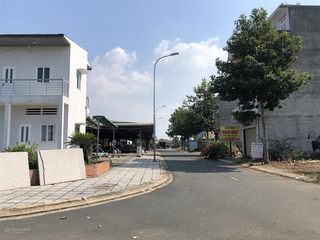 Bán lô đất mặt tiền chợ long phú, xã phước thái, vị trí đẹp giá tốt nhất 0933 791 ***