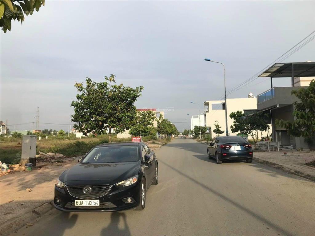 Bán lô đường n8 32m gần ql51 vị trí đất đẹp dự án kdc an thuận long thành. 0933 791 ***