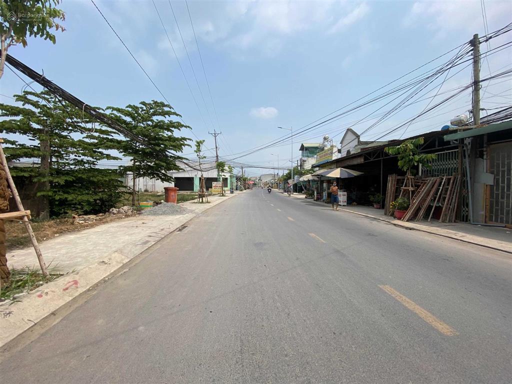 Bán nhà mặt tiền đường gò hưu mỹ hạnh nam huyện đức hòa long an, 6x22.5m, sổ hồng