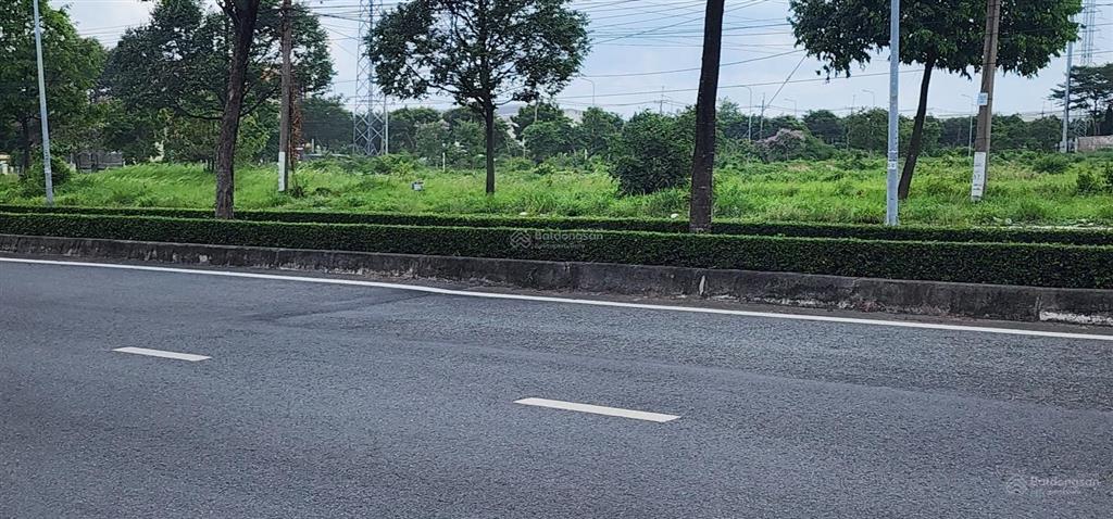 Bán đất xã tân an, vĩnh cửu 10 hecta, có 2000m2 đất ở