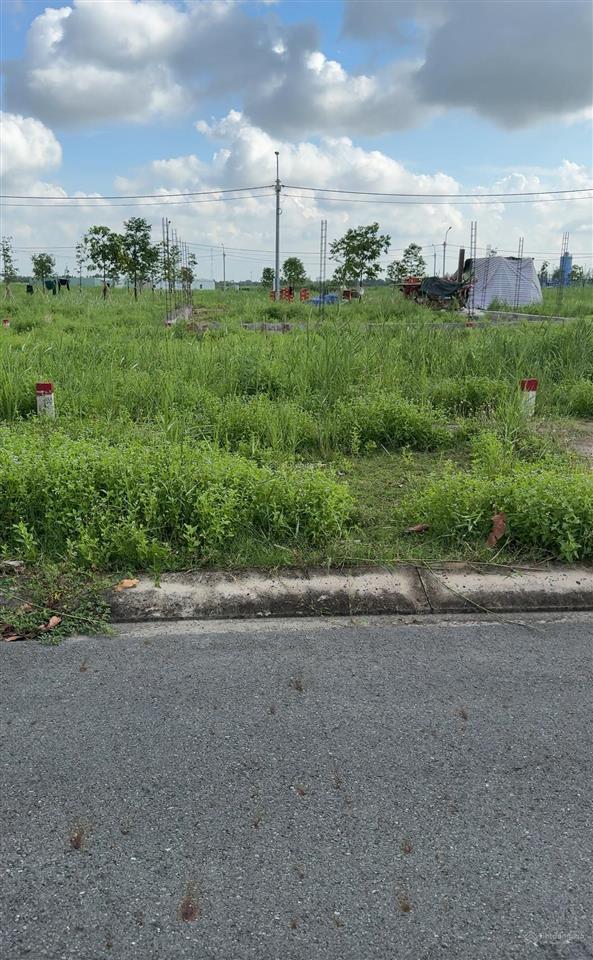 Mặt tiền sông tđc phú đông, nhơn trạch, đồng nai, 3,6 tỷ, 100m2, hàng hiếm view sông, giá rẻ so kv