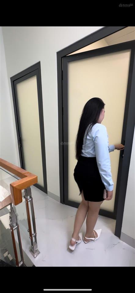 Bán nhà sau trường tiểu học an phước, kp3, đường phùng hưng, hiện đang cho thuê 10tr/th
