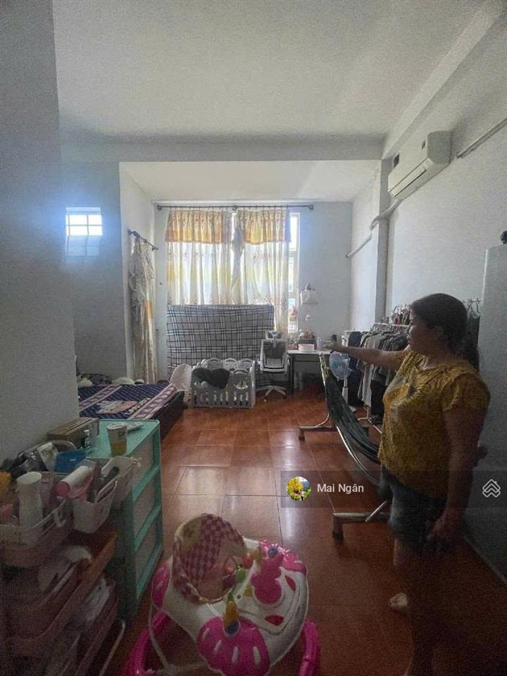 Cần tiền xoay nhà mới nên bán căn nhà đang cho thuê 8tr tháng đường bờ tuyến ngay chợ