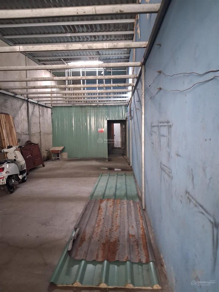 Bán đất tặng nhà cấp 4 đường quốc lộ 1a ngang 4 dài 13