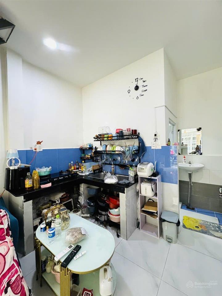 Nhà shr không bị lộ giới, k bị quy hoạch gì hết chỉ 3,35 tỷ (nói k với đăng ảo)