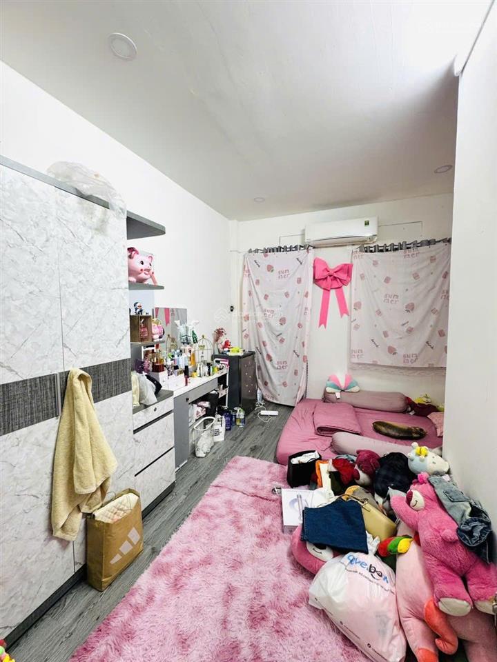 Nhà shr không bị lộ giới, k bị quy hoạch gì hết chỉ 3,35 tỷ (nói k với đăng ảo)