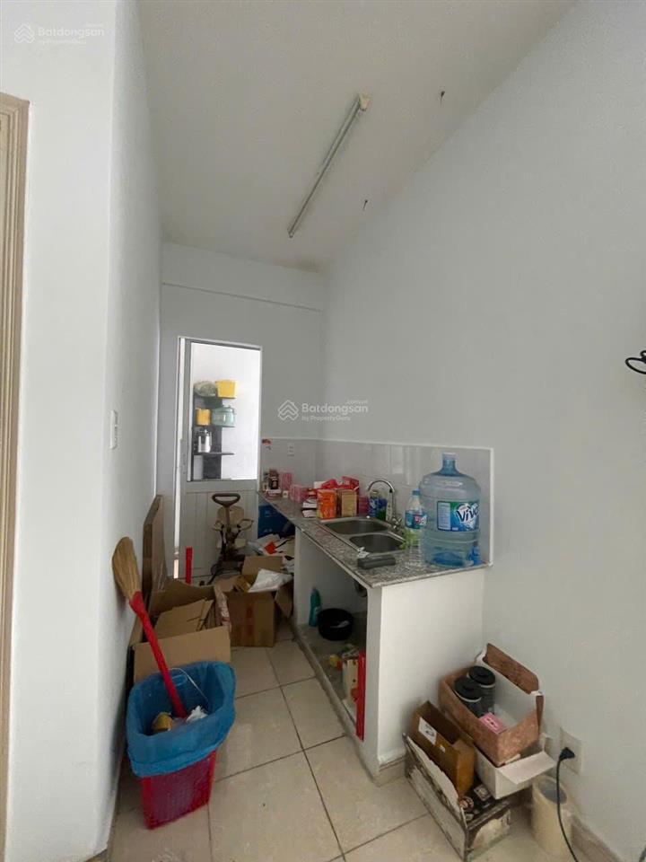 Bán căn hộ cc sổ sẵn 54m2 tại hqc plaza, 1,5 tỷ, 2pn, 2wc