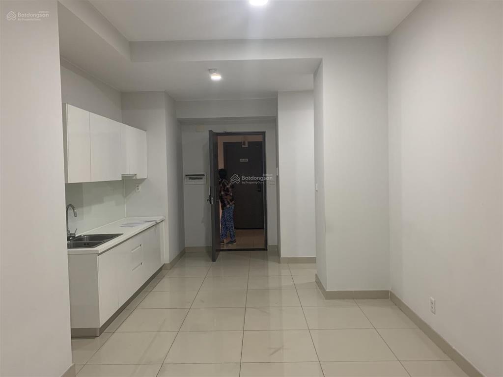 Cho thuê căn góc 2pn 2nvs the star bình tân chỉ 6,5tr tháng