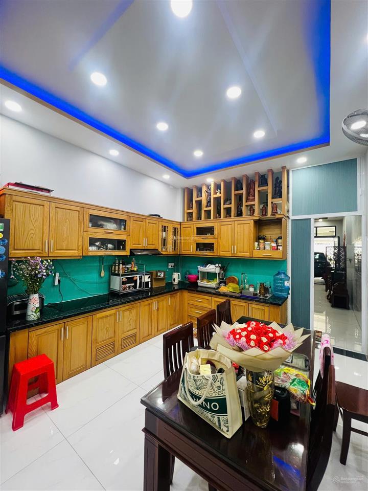 Bán nhà mặt tiền đường gần aeonmall bình tân 76m2